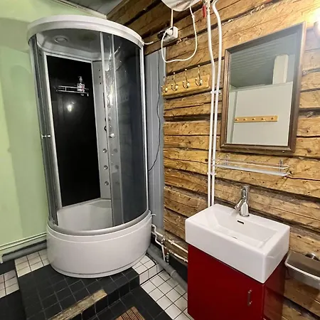 Hostel Renthouse Rest & Go *