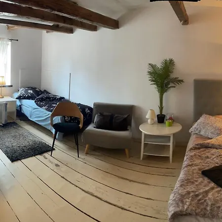 Hostel Renthouse Rest & Go Paide