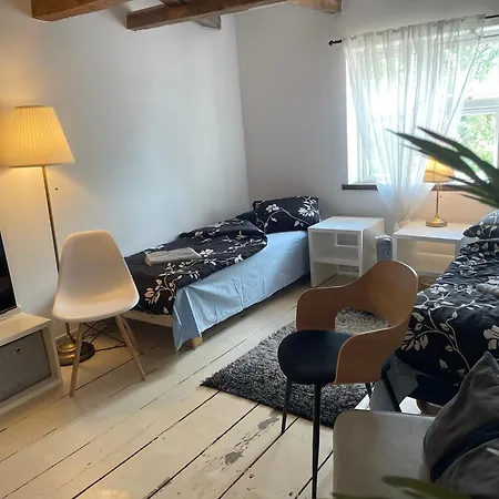 Hostel Renthouse Rest & Go Paide