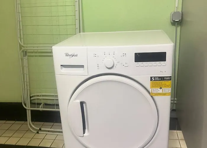 Renthouse Rest & Go Hostel