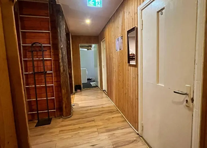 Renthouse Rest & Go Hostel Paide