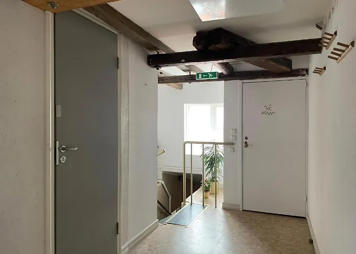 Hostel Renthouse Rest & Go